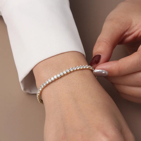 Elegant Tennis Chain Bracelet – Sparkling Zircon Detail